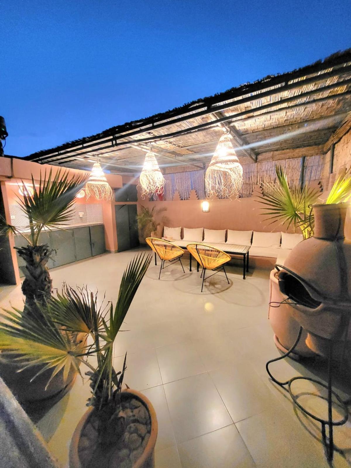 Riad Melilo Avec Piscine Chauffee Marrakesh Exterior foto